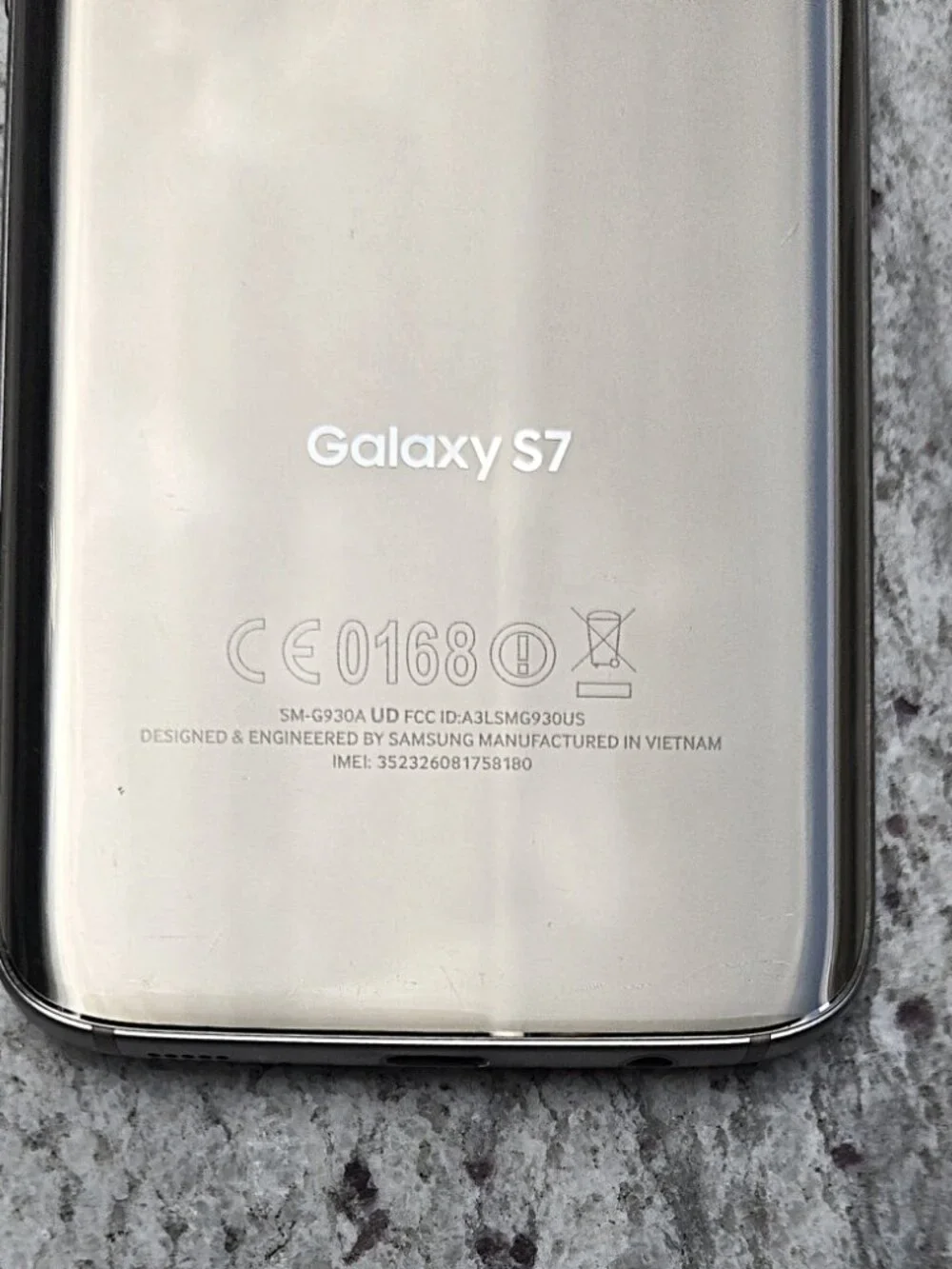 Samsung Galaxy S7 Smartphone – Excellent Condition